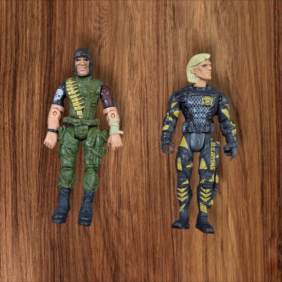 The Corps 2 Action Figures With Helicopter Toy Set - Picture 3 of 10